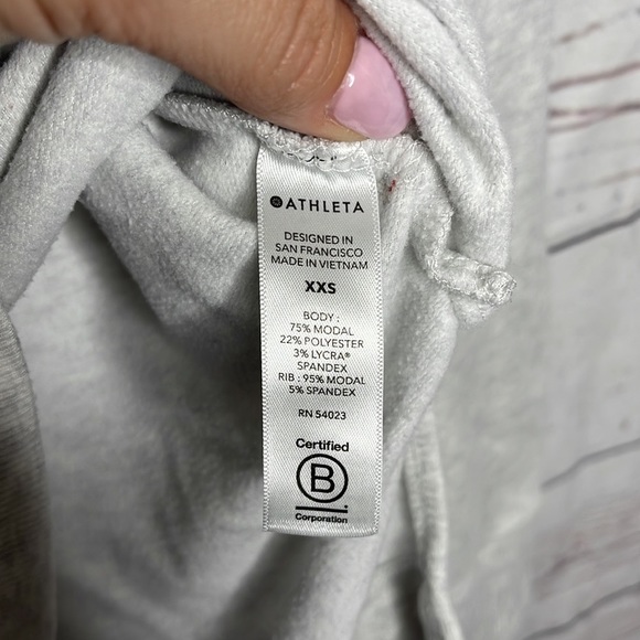 Athleta HiLo Thin Sweatshirt w/a Thumbholes Sz XXS! - Picture 5 of 6